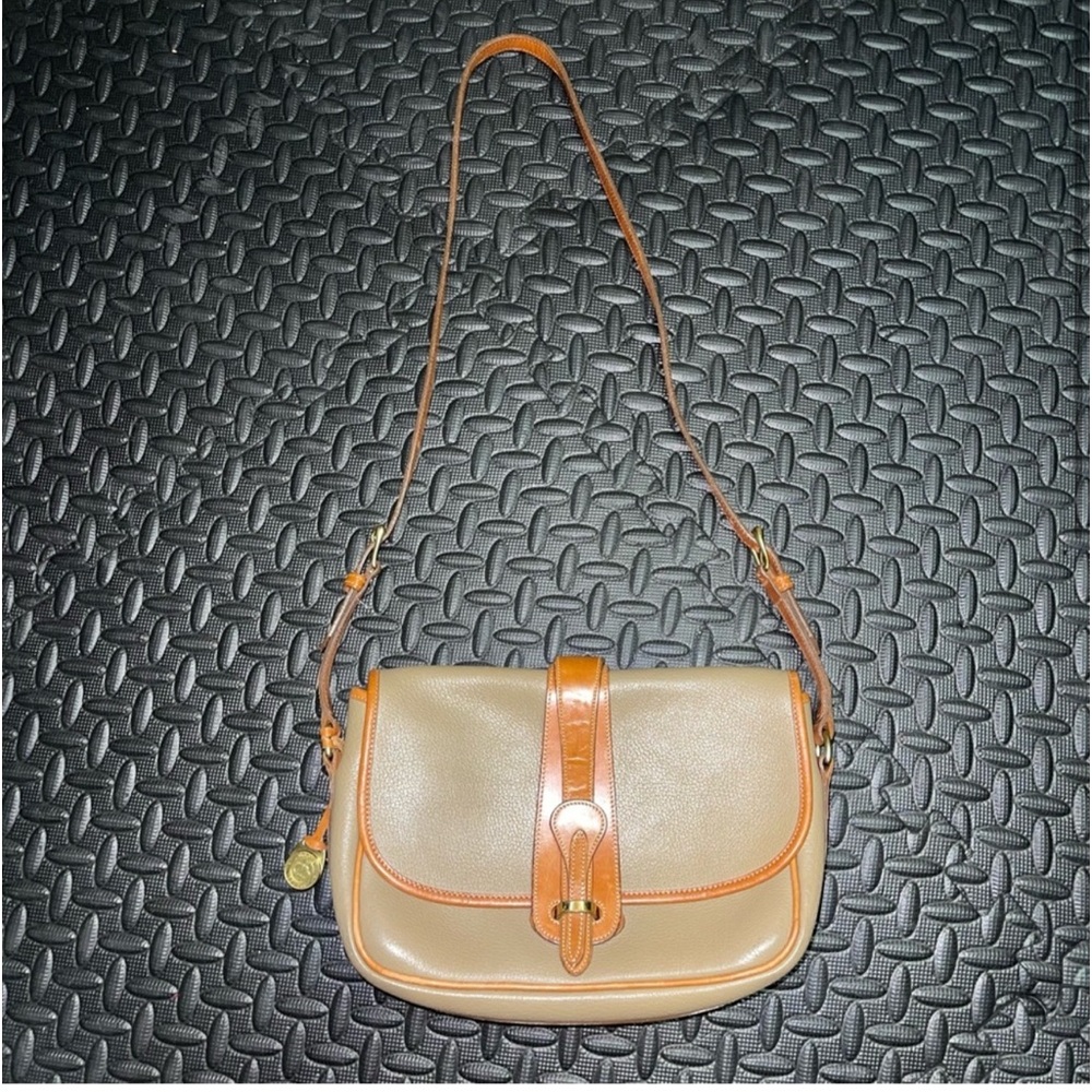 Vintage Dooney and Bourke Leather Handbag Crossbody Tan Brown Classic Old Money